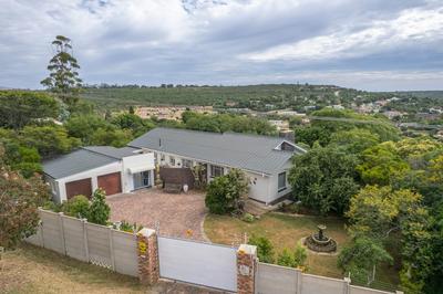 House For Sale in Somerset Heights, Grahamstown